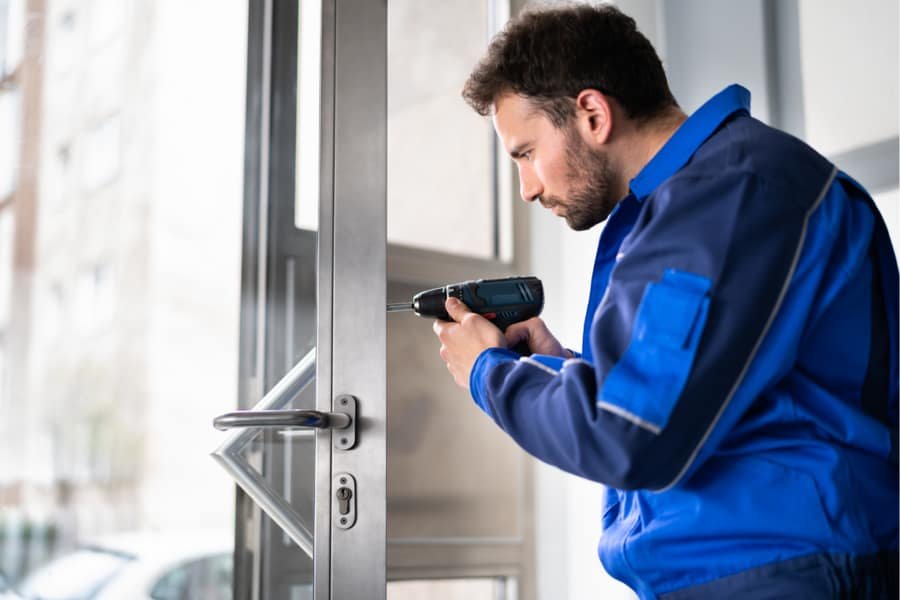 Serrures et locataires lyonnais : vos droits en 2025